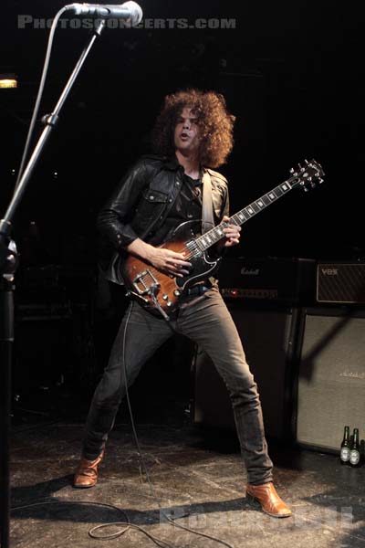 WOLFMOTHER - 2009-10-14 - PARIS - Trabendo - 